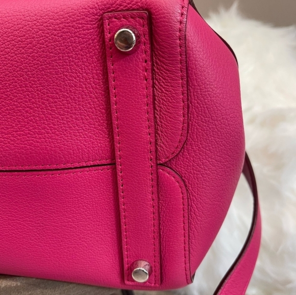 CHRISTIAN DIOR Large Open Bar Pink Grained Leather Two-Way Tote - Picture 13 of 16